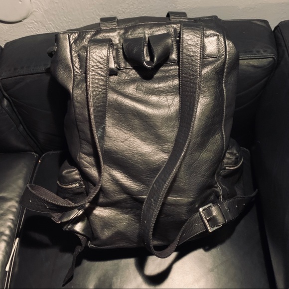 COPY - Zara Leather Backpack - Picture 3 of 7